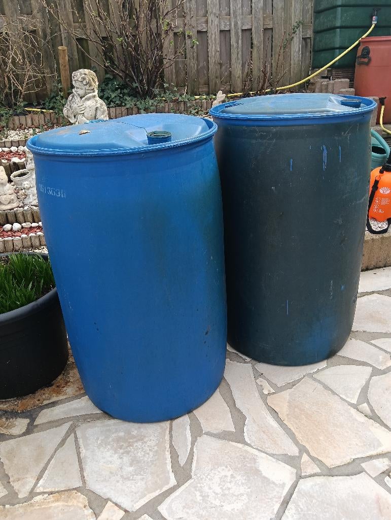 tonnen, Tuin en Terras, Regentonnen, 150 liter of meer, Ophalen, Gebruikt, Kunststof