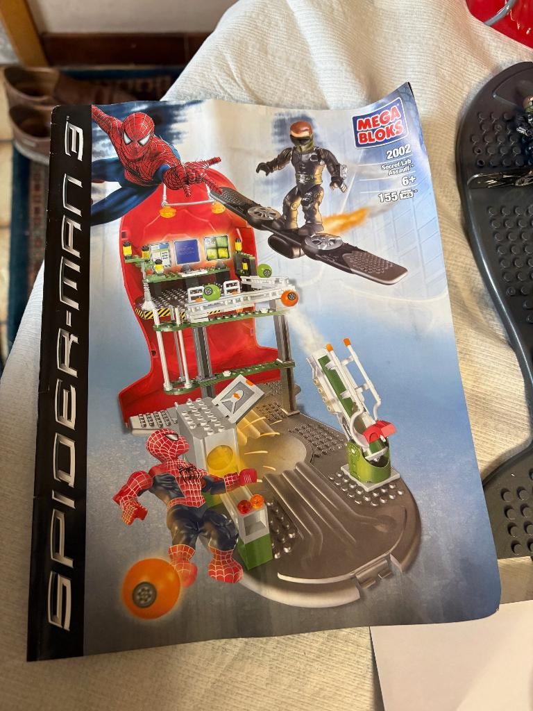 LEGO SPIDERMAN en Megabloks, Enfants & Bébés, Jouets | Duplo & Lego, Utilisé, Lego, Briques en vrac, Minifigurines incluses, Pièces supplémentaires incluses