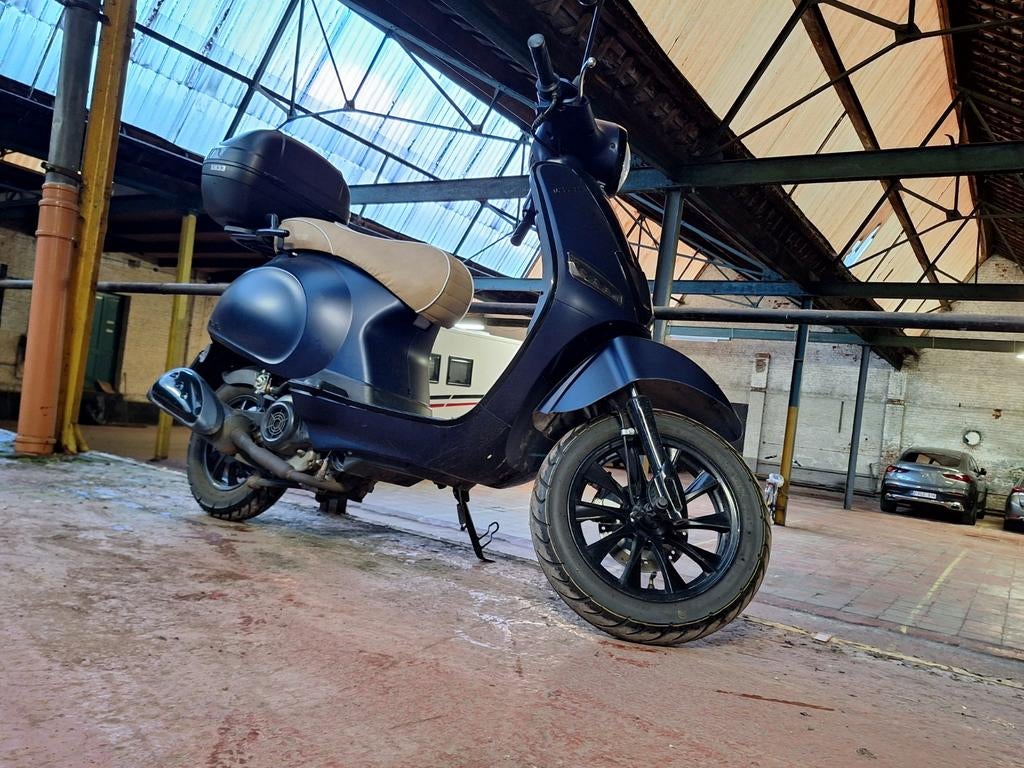 Scooter NECO RIALTO 50cc euro5 b klasse 4takt, Ophalen, 50 cc, Klasse B (45 km/u), Zo goed als nieuw