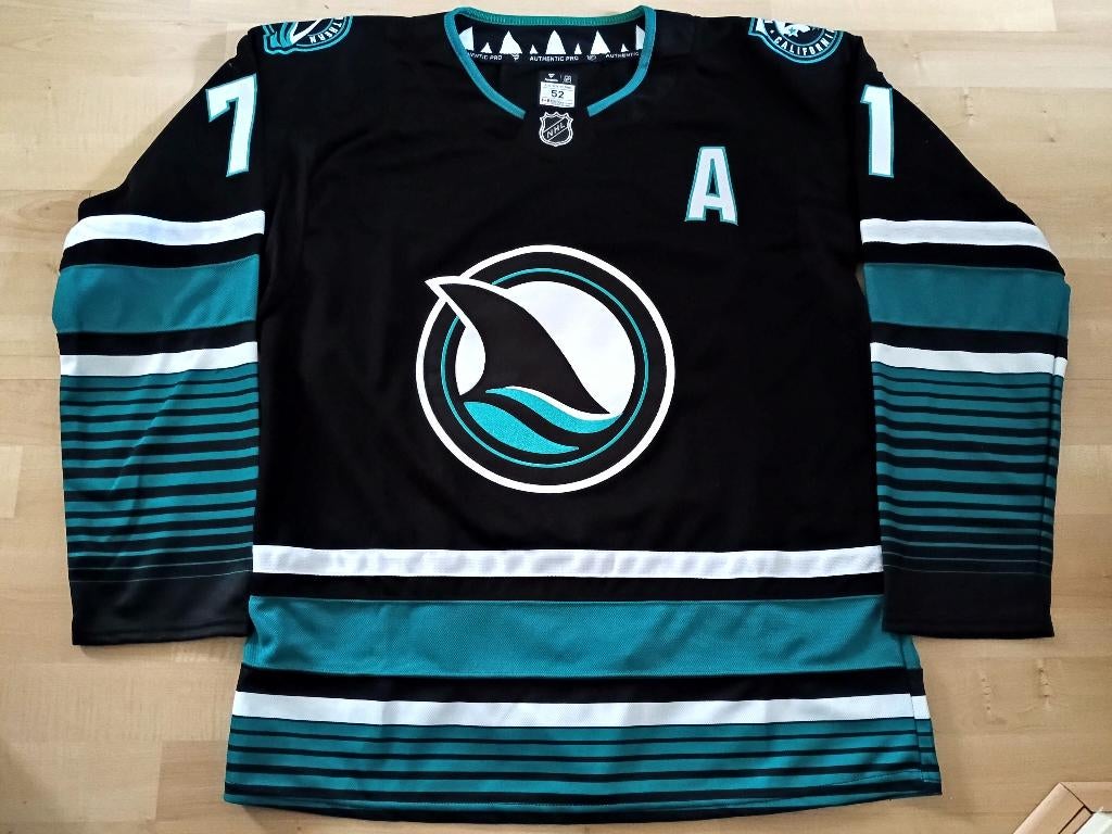 San Jose Sharks Jersey Celebrini maat: L, Ophalen of Verzenden, Nieuw, Kleding