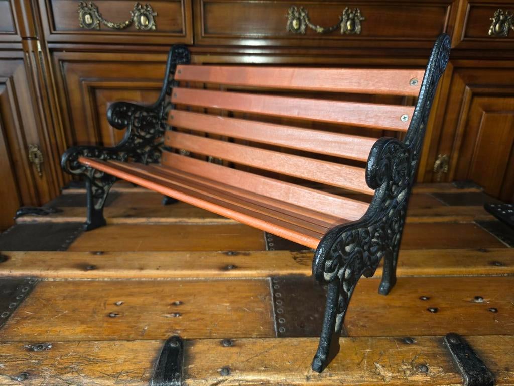 Decoratieve miniatuur tuinbank – realistisch model, zeer moo, Tuin en Terras, Tuinbanken, Ophalen of Verzenden, Hout