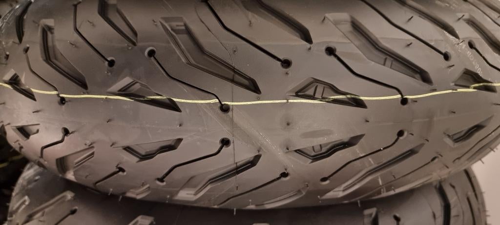 Pneus Michelin Road 6 moto (Neuf), Motoren, Accessoires | Overige, Ophalen