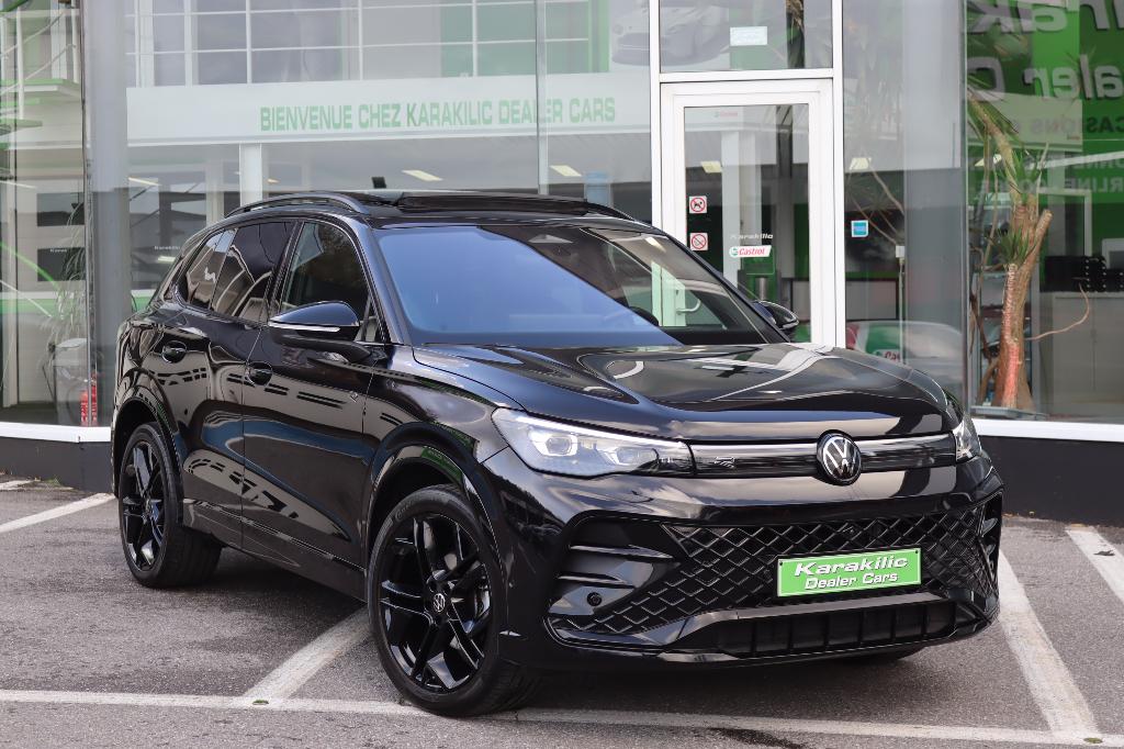 VW TIGUAN NEW 1.5ETSI 150CV MHEV R-LINE DSG PANO FULL OPTION, Autos, Volkswagen, Cuir, Achat, Entreprise, Entretenue par le concessionnaire