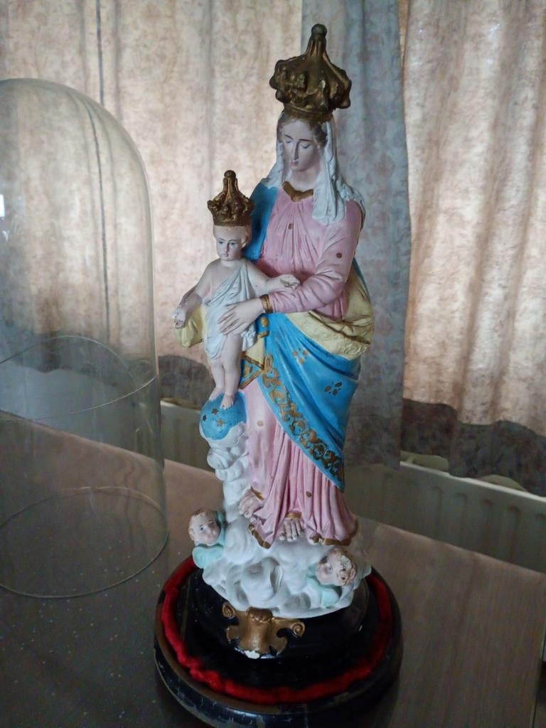 Mariabeeld met kindje Jezus onder stolp, Antiquités & Art, Antiquités | Objets religieux, Enlèvement