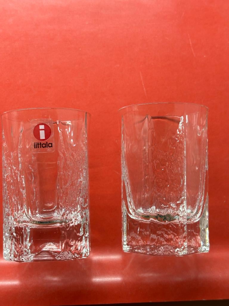 2 verres à liqueur en cristal iittala - série Kalinka, Antiquités & Art, Enlèvement ou Envoi