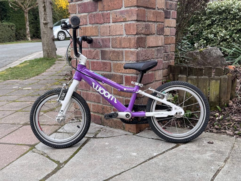 Woom 2 paars, Fietsen en Brommers, Ophalen, Zo goed als nieuw, Minder dan 16 inch, Woom