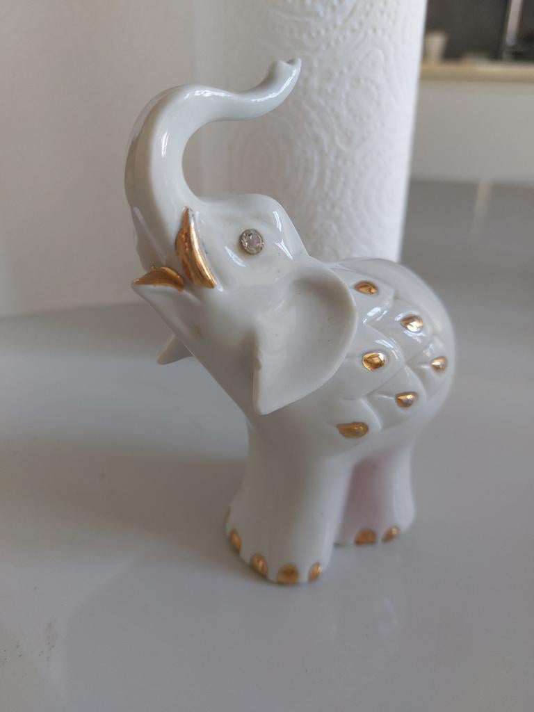 Marque de porcelaine Elephant Capodimonte, Enlèvement ou Envoi