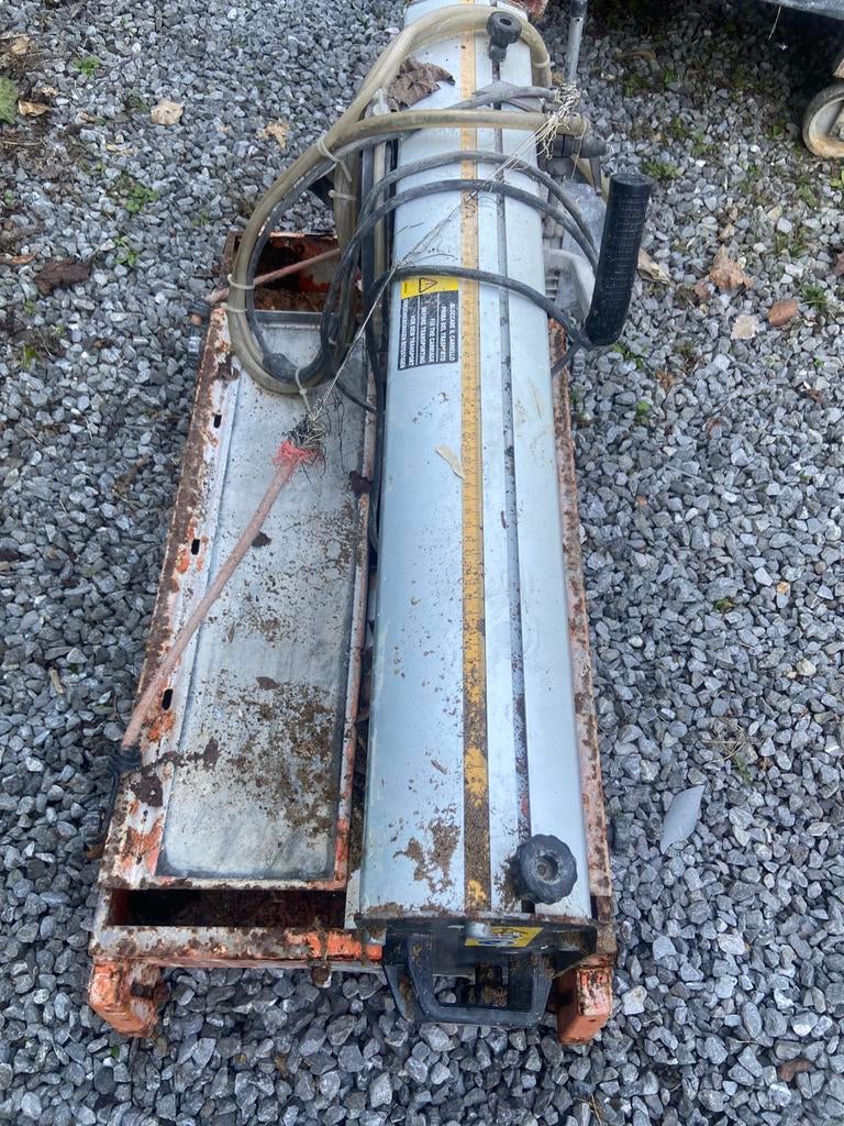 Scie a eau, Bricolage & Construction, Enlèvement, Utilisé