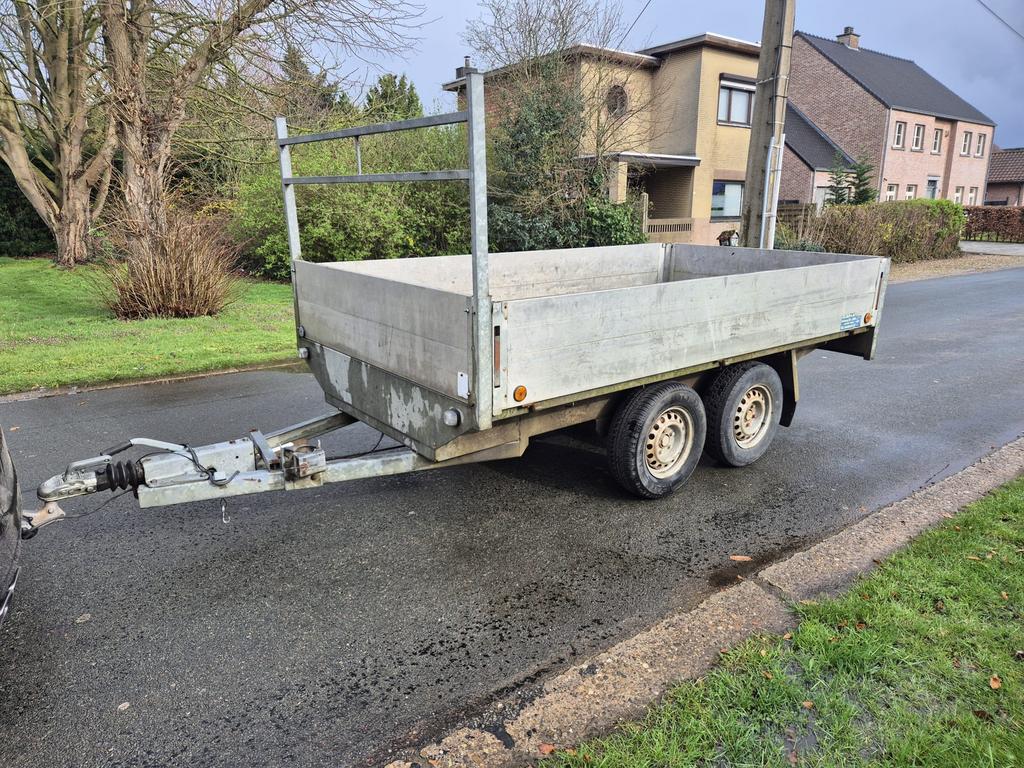 Geremde plateau Aanhangwagen dubbelas, Ophalen of Verzenden, Zo goed als nieuw