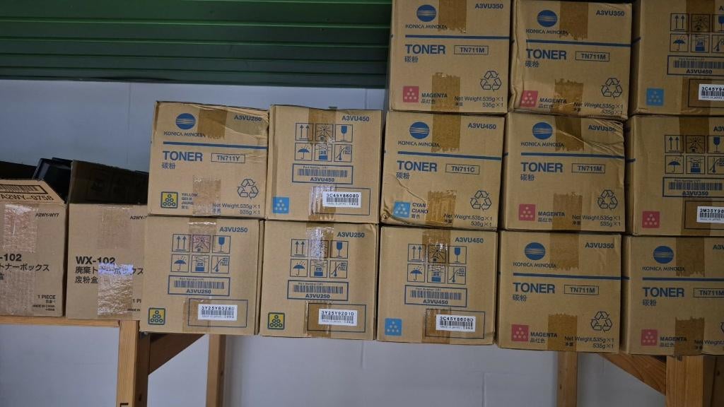 Konica Minolta TN711 toners, Informatique & Logiciels, Fournitures d'imprimante, Neuf, Toner, Enlèvement