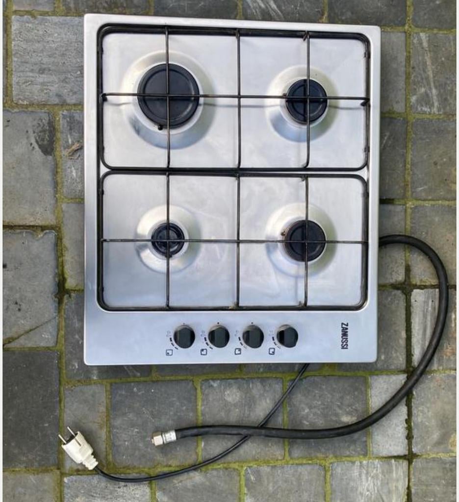 Gas kookplaat Zanussi, Elektronische apparatuur, Ophalen, Gebruikt, 4 kookzones, Gas
