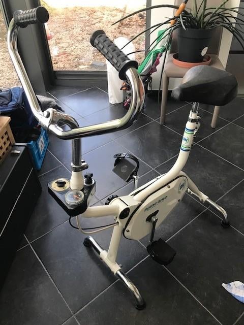 hometrainer fiets inplooibaar, Ophalen, Gebruikt, Metaal, Benen