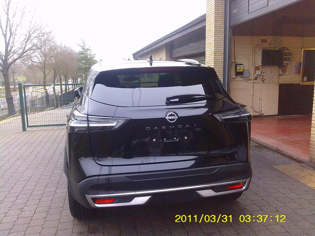 Nissan QASHQAI connecta automaat mild hybride (bj 2026), Auto's, Nissan, Automaat, Gebruikt, Zwart, 4 cilinders