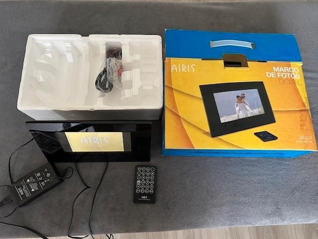 airis digitale fotolijst, Ophalen, Zo goed als nieuw, Afstandsbediening