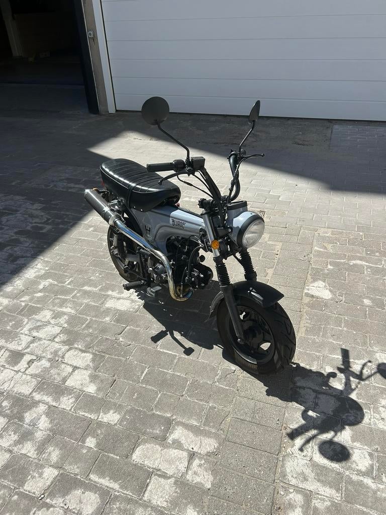 Dax Te koop, Fietsen en Brommers, Ophalen of Verzenden, Standard, Klasse B (45 km/u), Zo goed als nieuw