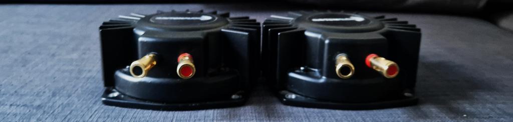 Daytonaudio Bass Shaker x2 + amplificateur Nobsound, Enlèvement, Comme neuf