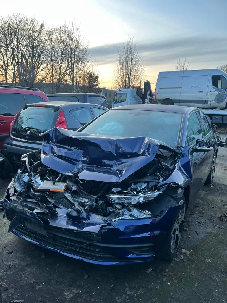 VOITURE ENDOMMAGÉE VOLKSWAGEN GOLF 7,5 2020 ‼️ 90.xxxKM, Autos, Achat, Boîte manuelle, Noir, 5 portes