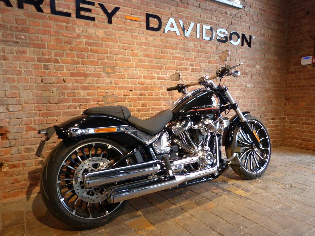 Harley-Davidson SOFTAIL Breakout (bj 2024) - foto 2