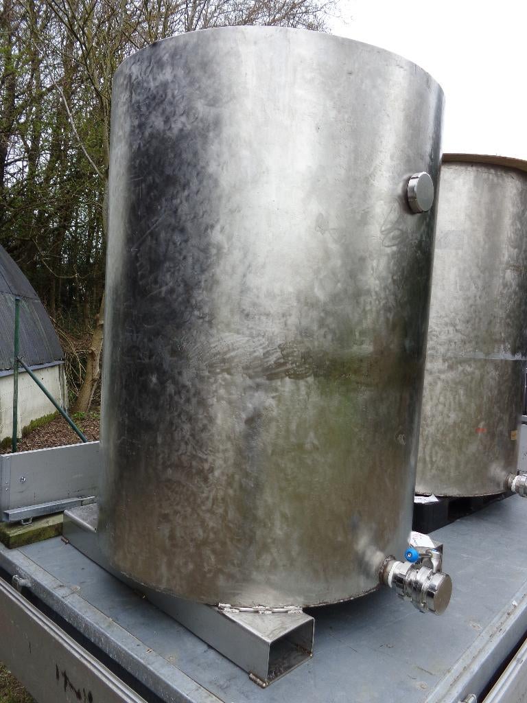 Cuve, Citerne, Alimentaire +-2500L, Enlèvement