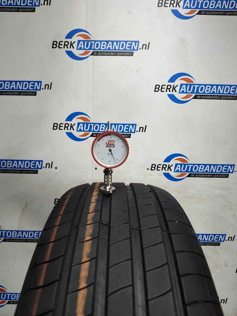 2x Michelin E-Primacy 215/50 R19 93T 215/50/19 2155019 (Prij, 19 inch, -, -, Ophalen of Verzenden