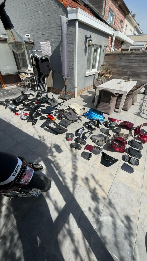 Mbk kappen booster nieuw model mbk next aerox, Fietsen en Brommers, Ophalen of Verzenden