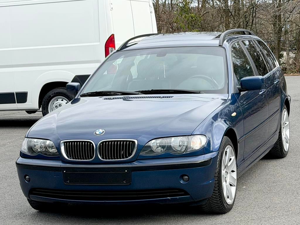 Bmw 318i Pack M / Euro4 - Cuir Sport - Airco - Carnet Fuul, Autos, Achat, https://public.car-pass.be/vhr/b5faceab-77ea-40cf-a6bb-0940dbce39fb