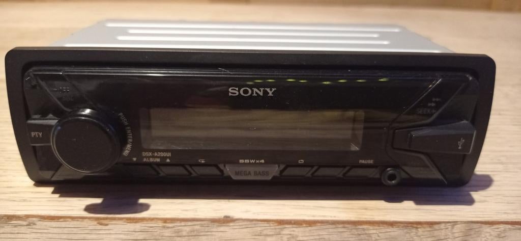 Autoradio Sony avec entrée USB, Enlèvement ou Envoi