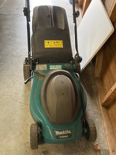 grasmachine Makita, Tuin en Terras, Grasmaaiers, Ophalen, Gebruikt, Elektrische grasmaaier, Makkita