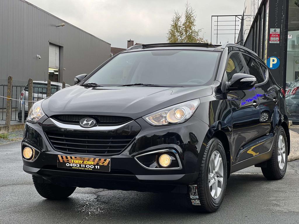 Hyundai ix35 iX35 2.0i 2WD*boîte auto*NAVI*CAMERA*CUIR*PANO, Auto's, Hyundai, Gebruikt, Zwart, 4 cilinders, Parkeersensor