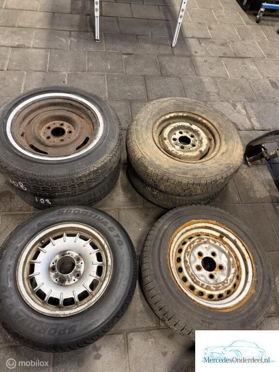 Partij W108 W110 W111 W114 W115 SL Kroonkurk oldtimer velgen, Enlèvement ou Envoi, Utilisé, Jante(s)