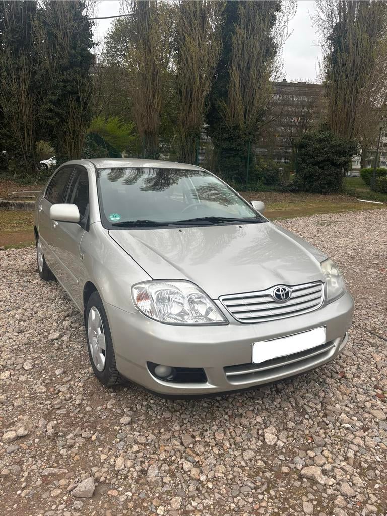 Toyota Corolla 1.4L - eerste hand- airco, Auto's, Toyota, 4 deurs, 1398 cc, 4 cilinders, Corolla