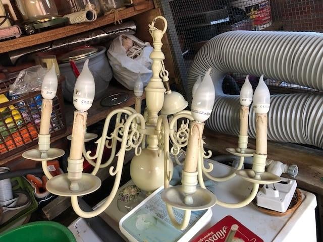 2 antieke koperen lusters, Ophalen