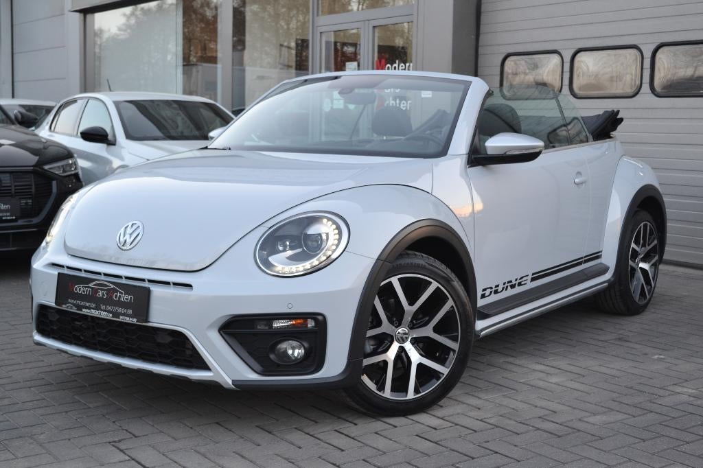 Volkswagen Beetle Cabriolet « Dune » DSG automatique, Autos, Cuir, Achat, Entreprise, Cabriolet