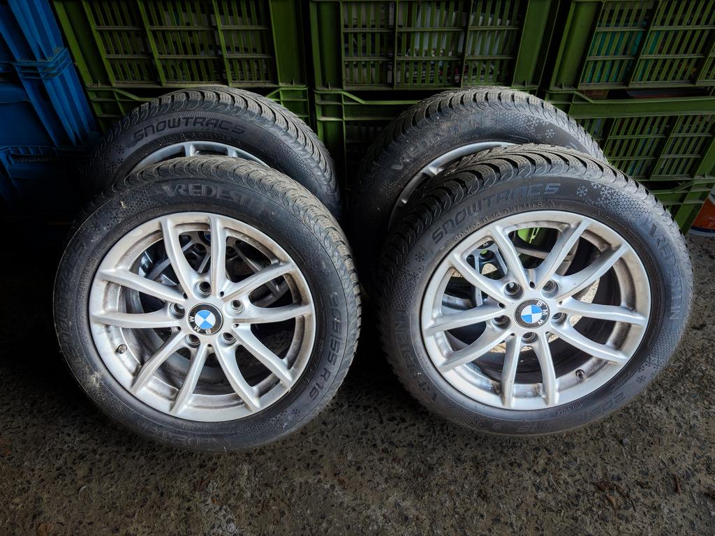 Jantes & Pneus pour BMW 1, Autos : Pièces & Accessoires, Pneus & Jantes, Pneus et Jantes, Pneus hiver, 16 pouces, Véhicule de tourisme