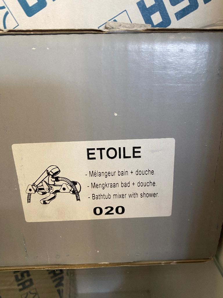 Robinet de bain Etoile, Bricolage & Construction, Enlèvement, Neuf, Chrome, Baignoire