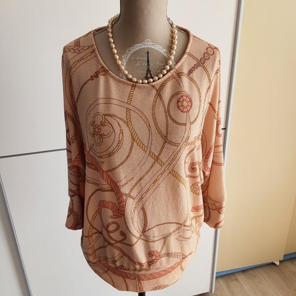 Zalmkleurig fijne pull/shirt mt 40 tailleert 42 44 zie afme, Ophalen