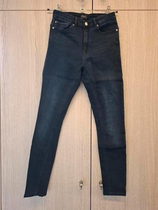 Jeans ONLY S/30 heel donker blauw, Ophalen, Only, Blauw, Overige jeansmaten