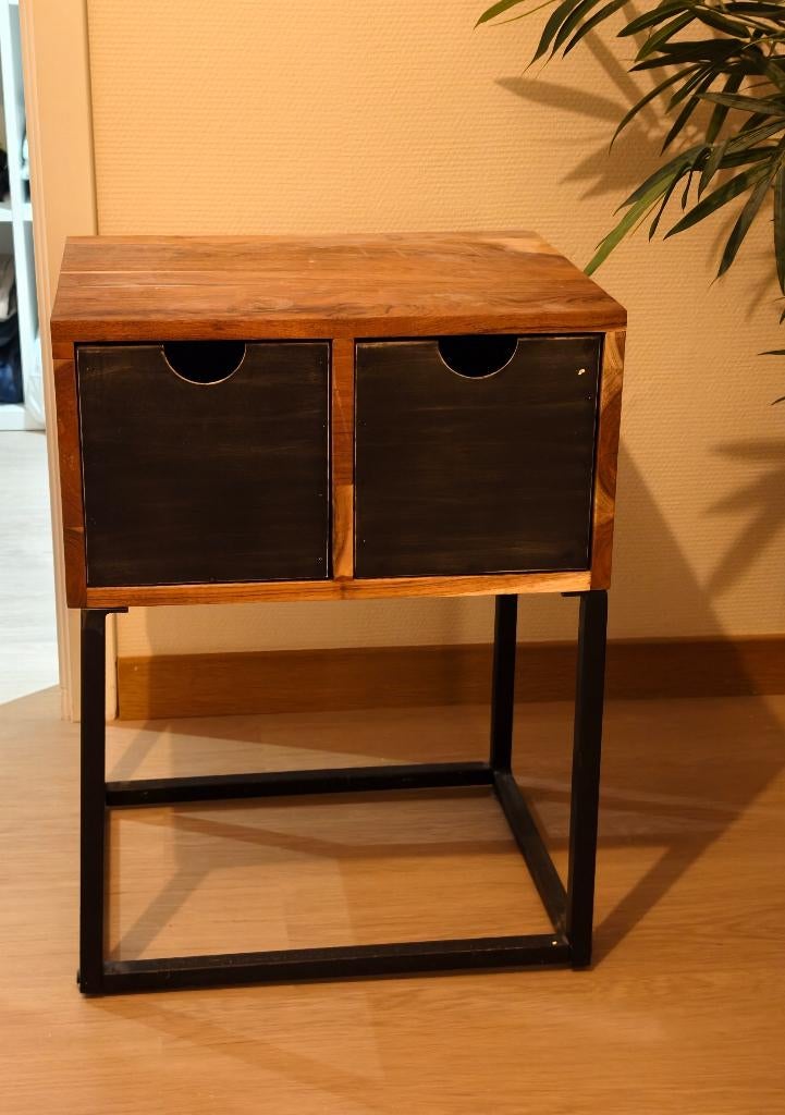 2 tables de chevet bois et métal style industriel, Enlèvement, Comme neuf, Bois