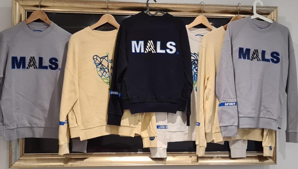 Pull stock disponible 430 pieces, Enlèvement ou Envoi, Neuf