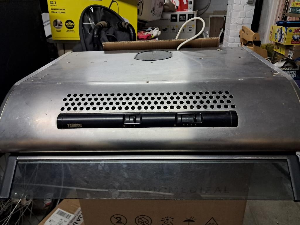Hotte Zanussi, Electroménager, Enlèvement, Utilisé, Encastré