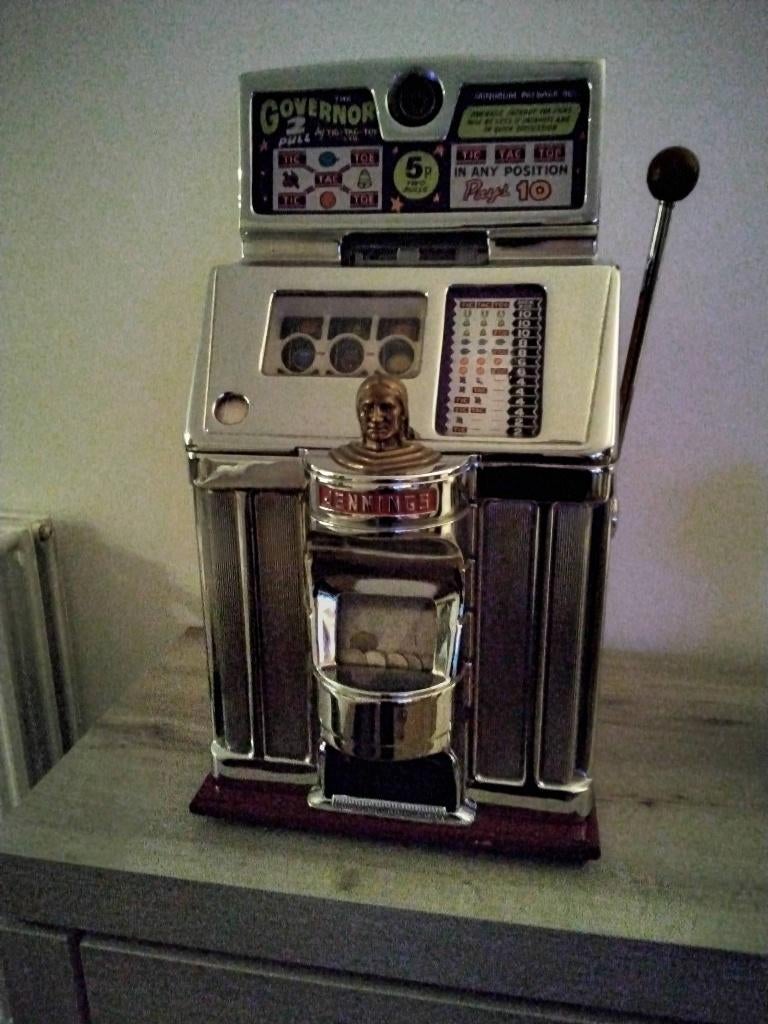 Jackpot  Jenngins. 1948, Euro, Ophalen, Gebruikt, Met sleutels