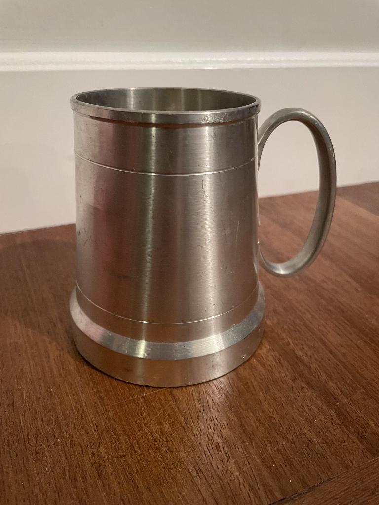 Chope à bière Selangor Pewter — modèle 977 vintage, Antiquités & Art, Antiquités | Étain, Enlèvement ou Envoi