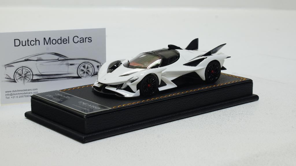 1:43 Apollo Project EVO 3 verschillende kleuren DMC nieuw, Hobby & Loisirs créatifs, Voitures miniatures | 1:43, Neuf, Voiture