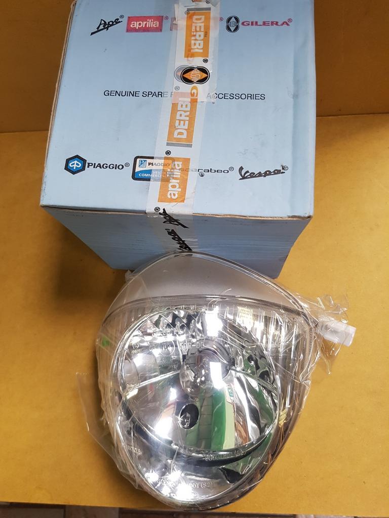 Derbi Boulevard 50-125 phare avant, Motoren, Ophalen of Verzenden, Nieuw