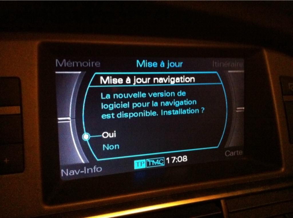 DVD Navigation MMI 2G mis a jour 2022, Enlèvement, Comme neuf, Mise à Jour, AUDI