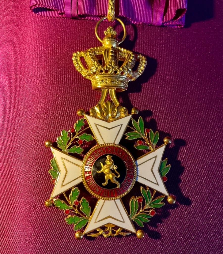 Juweel van Commandeur in de Leopoldsorde., Verzamelen, Militaria | Algemeen, Ophalen of Verzenden, Overige soorten, Overige typen