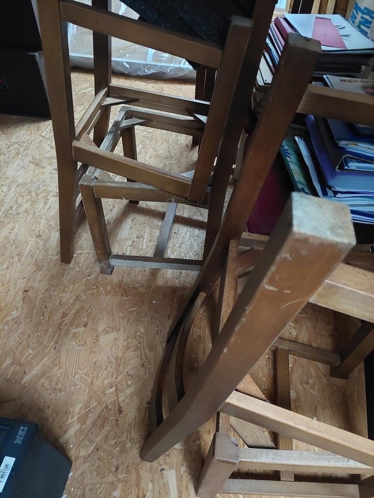 6 chaises en bois (hêtre) à rénover, Maison & Meubles, Enlèvement, Utilisé, Brun, Bois