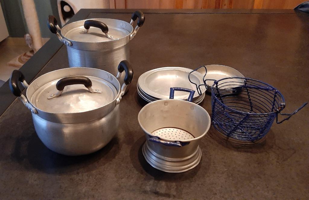 Te koop: Oud blikken pannenset van de jaren 50-60, Antiek en Kunst, Ophalen