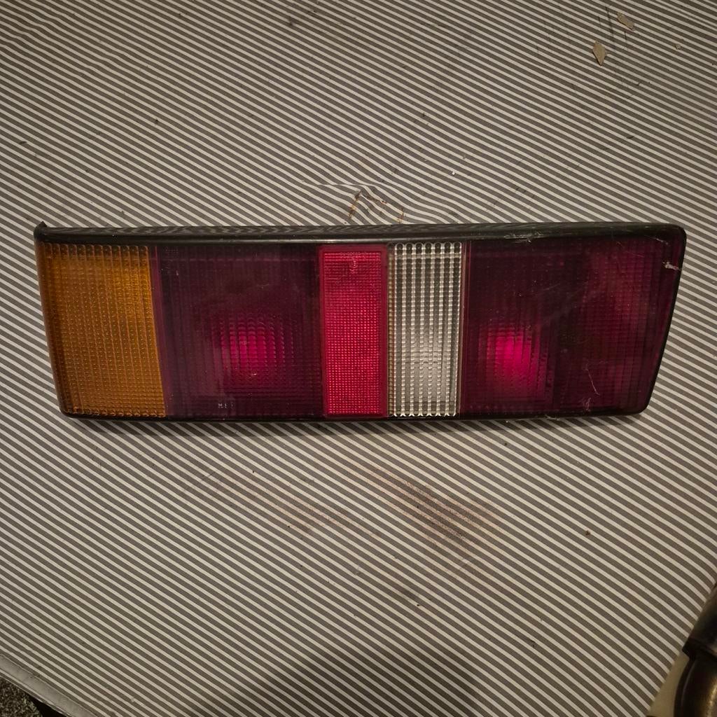 Feux arriere gauche Ford escort 4, Autos : Pièces & Accessoires, Enlèvement ou Envoi, Ford