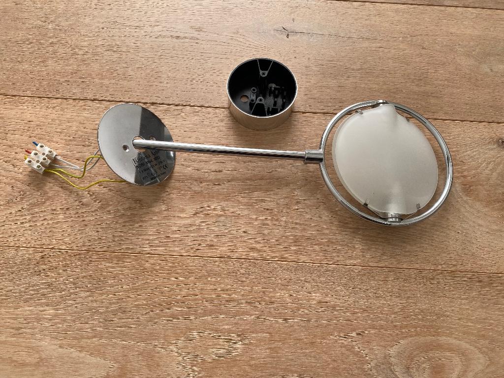 Fontana Arte Nobi, Enlèvement ou Envoi